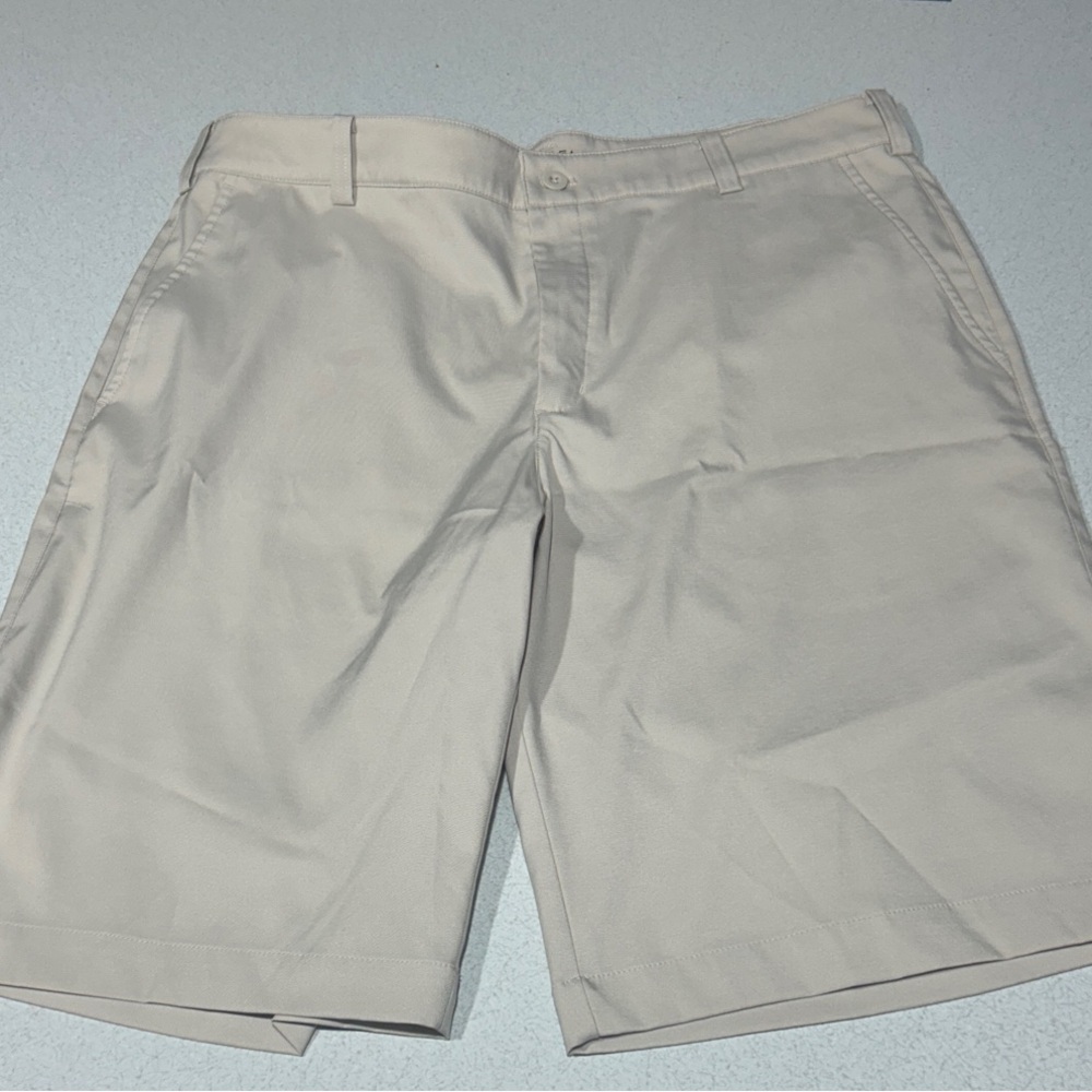 3/$20 Nike Golf Men's Flat Front Shorts